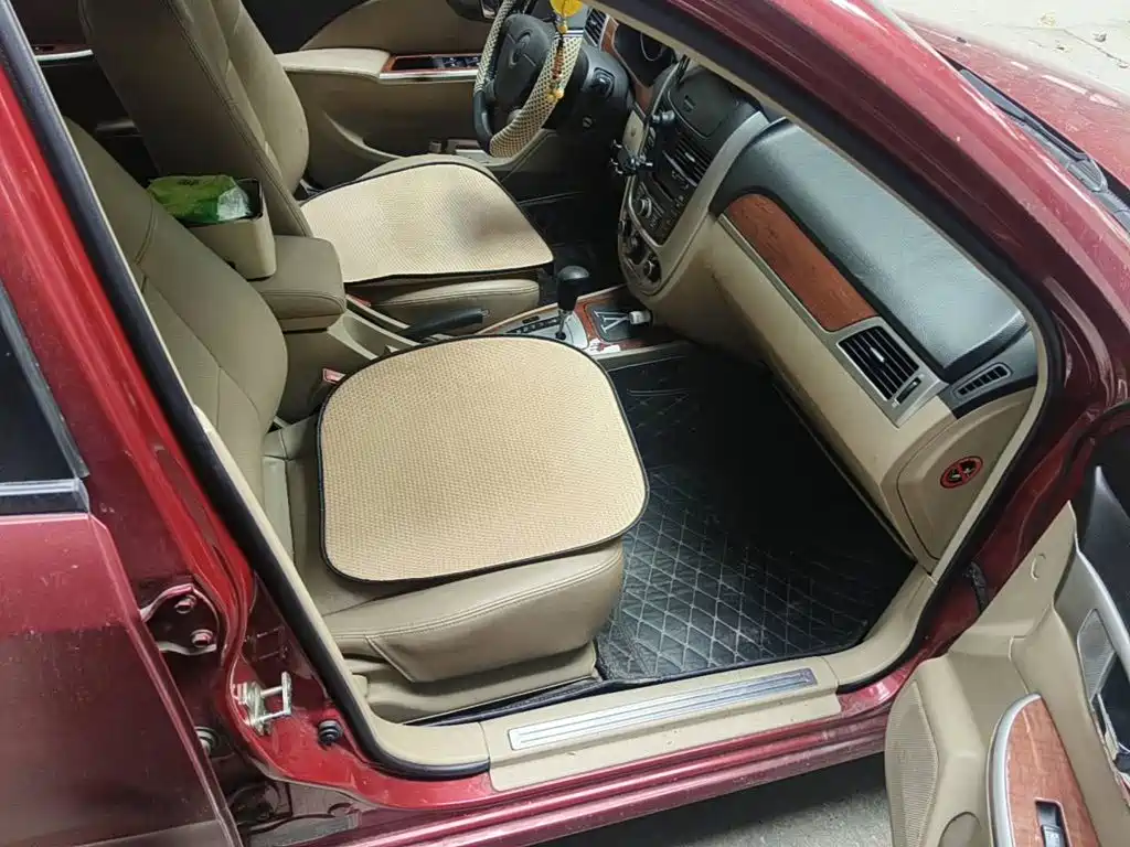 Фото 13 - Buick Excelle