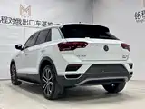 Photo 6 - Volkswagen T-ROC