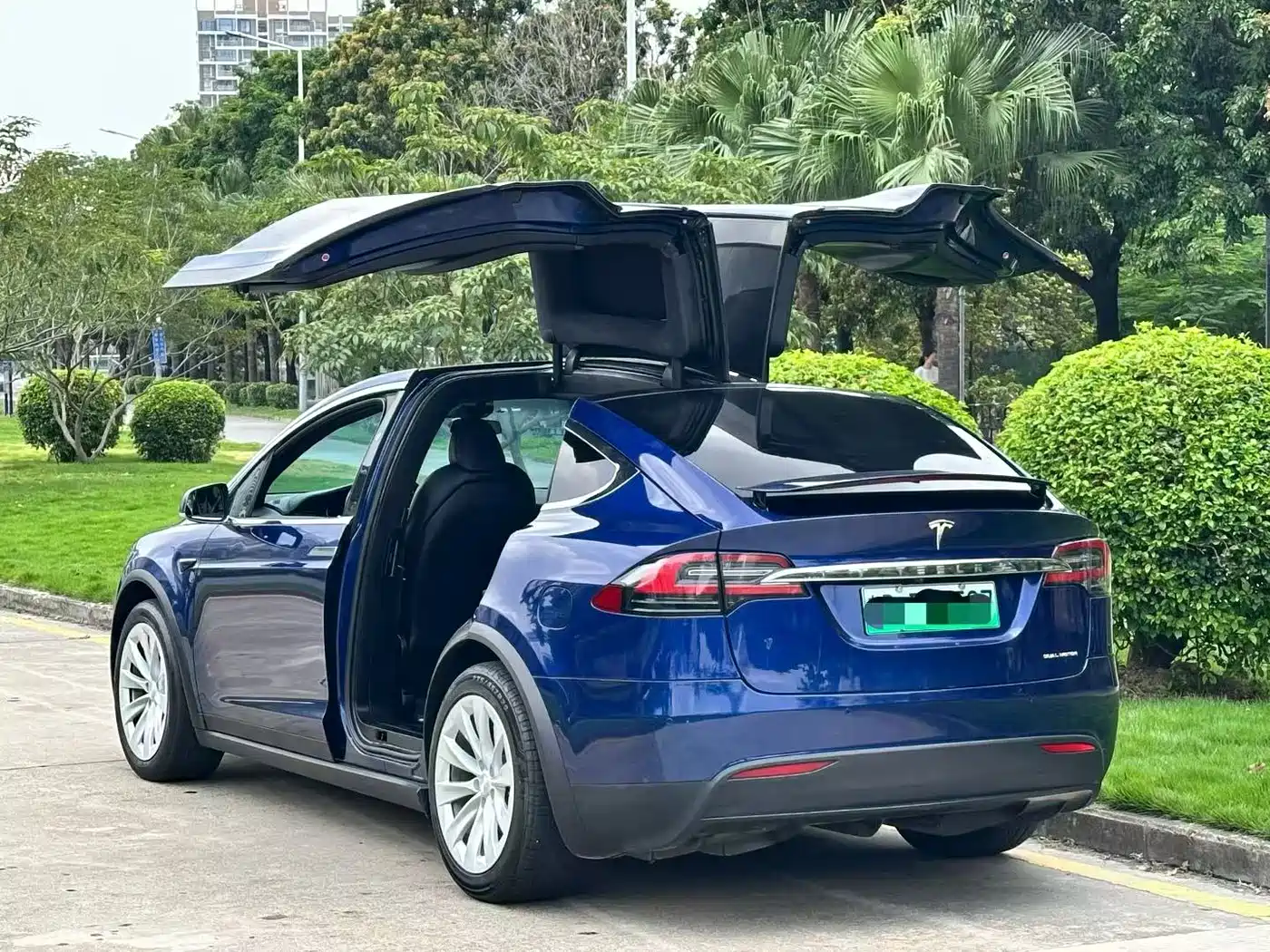 Фото 5 - Tesla Model X