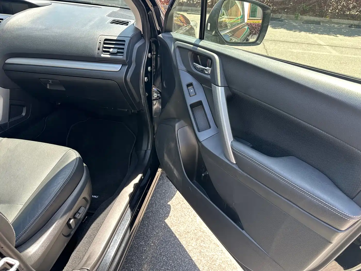 Subaru Forester 2013 2.5i Automatic Premium Edition фото 24