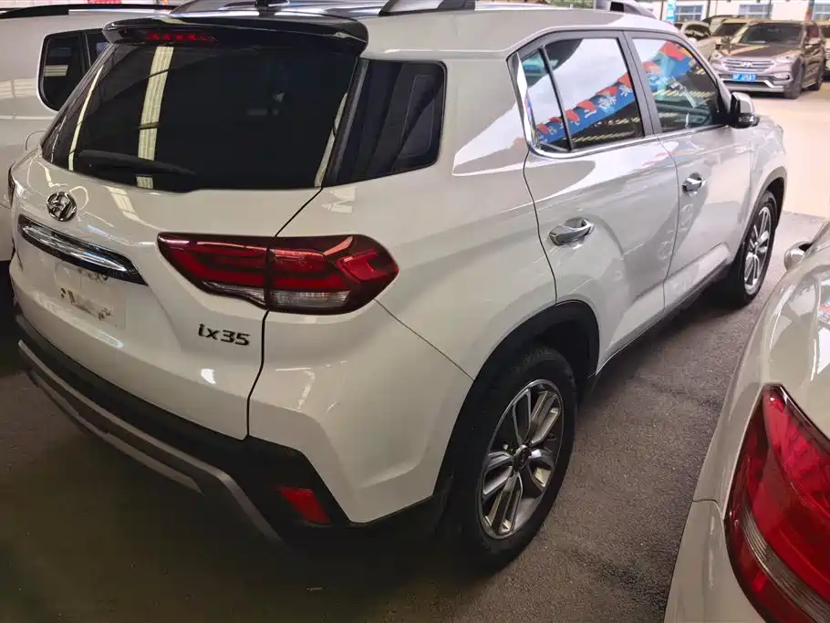 Hyundai Beijing Hyundai ix35 2019 2.0L Automatic 2WD Zhiyong·Enjoy China V фото 3