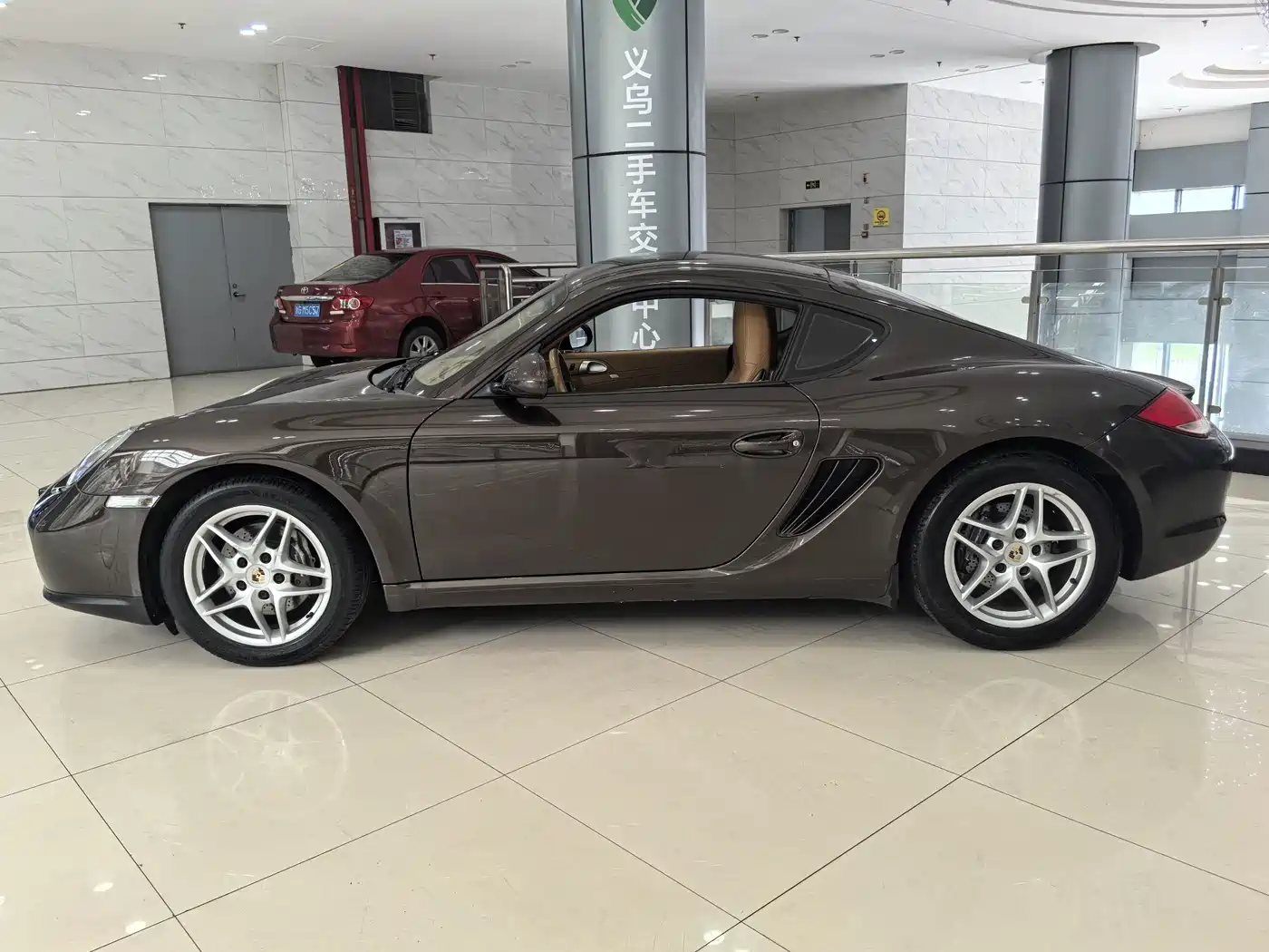 Porsche Cayman 2012 2009 Cayman 2.9L