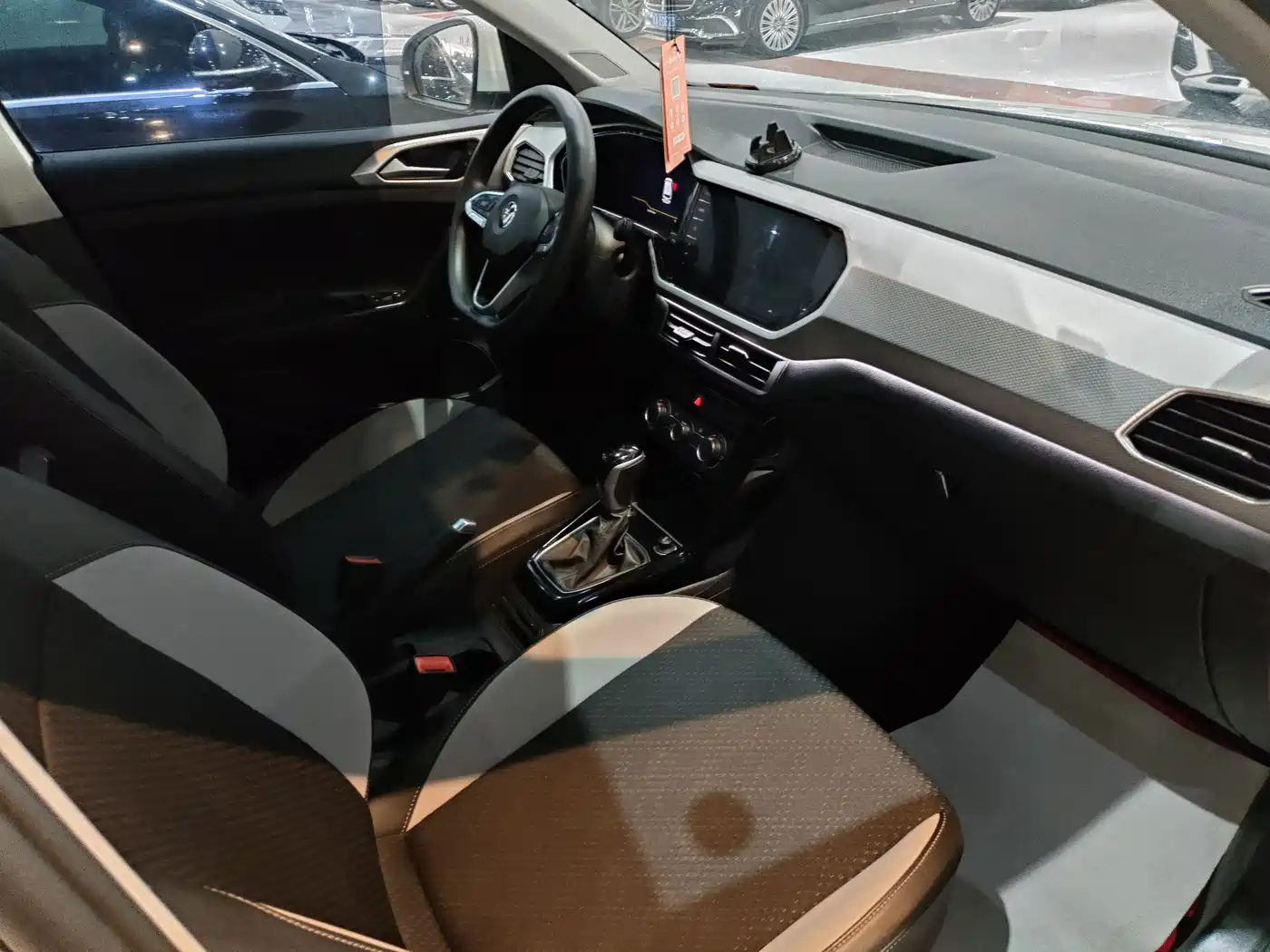 Volkswagen Tanying 2023 Model 200TSI DSG Joy Smart Connect Edition фото 6