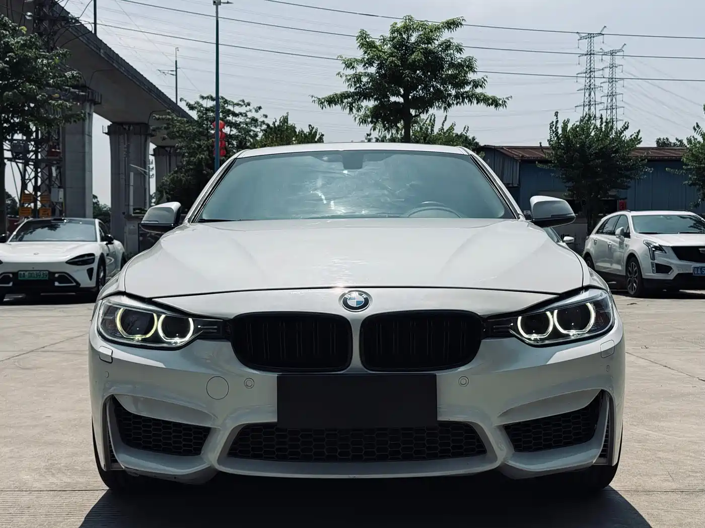 BMW 3 Series (Import) 2013 320i Sport Design Package фото 2