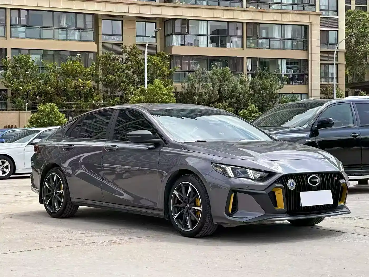 GAC Trumpchi Trumpchi Emkoo 2023 270T DCT J15 Edition фото 3