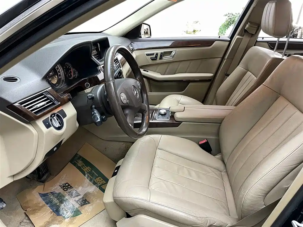 Mercedes-Benz E-Class 2012 E 300 L Elegance Model фото 13
