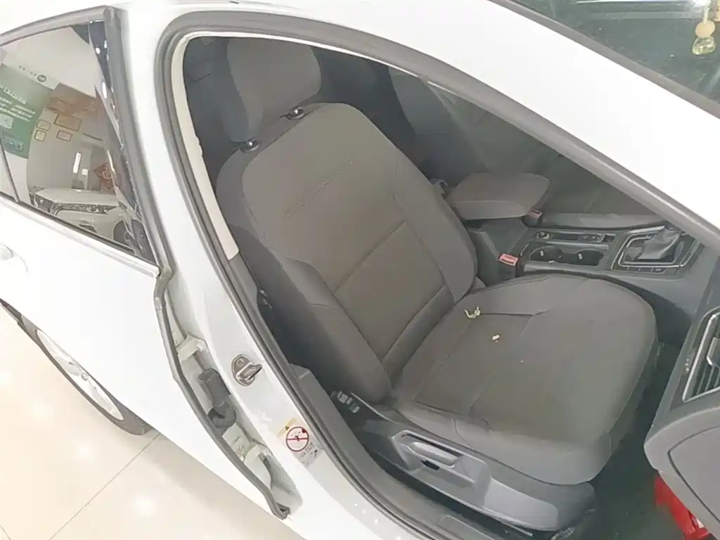 Volkswagen Golf 2014 1.4TSI Automatic Comfort фото 25