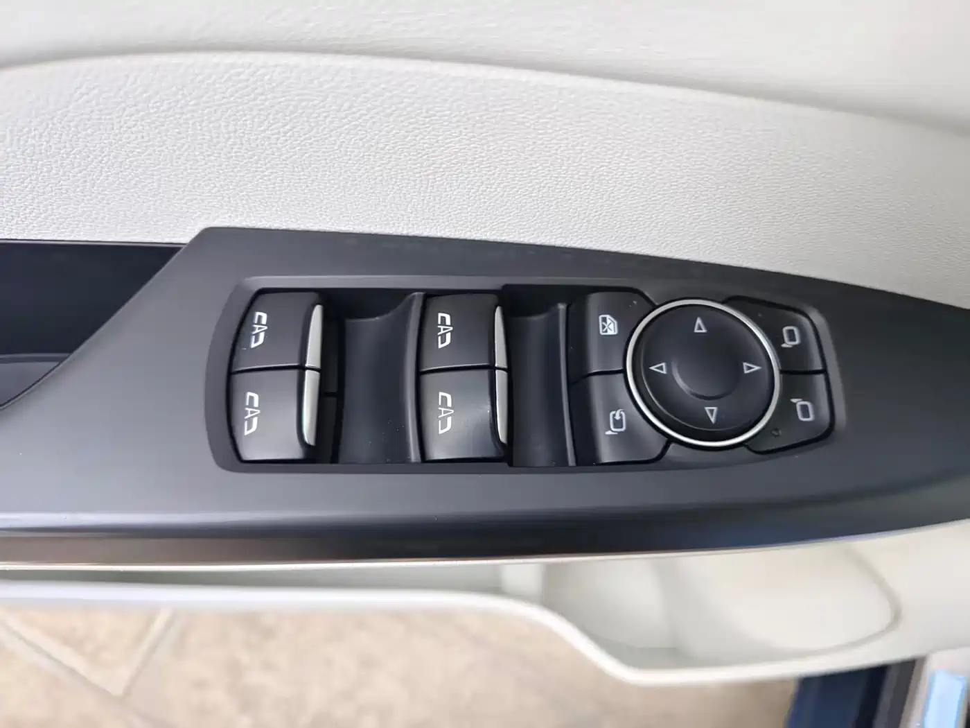 Buick GL8 2020 Avenir Four-Seat Prestige Edition фото 31