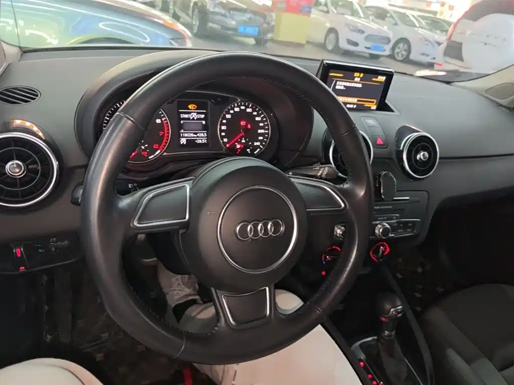 Audi A1 2019 2016 30 TFSI Sportback Design Style Edition