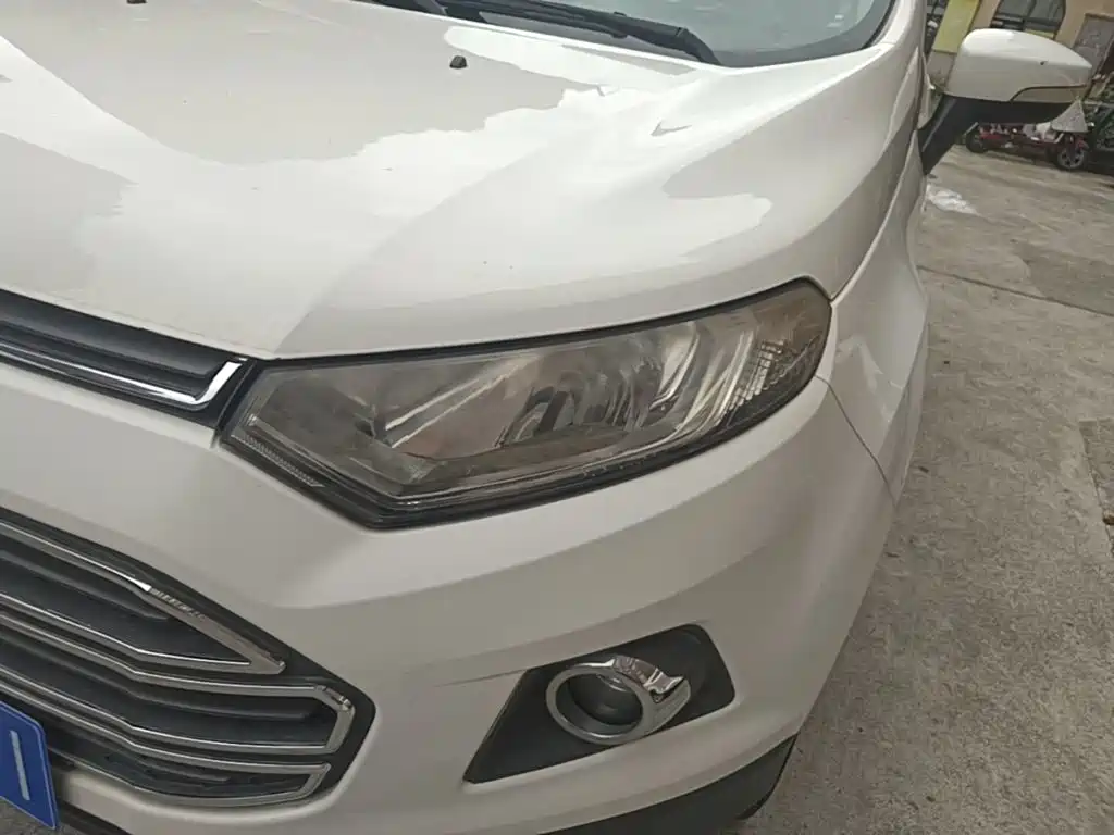 Ford EcoSport 2014 2013 1.5L Automatic Premium Edition