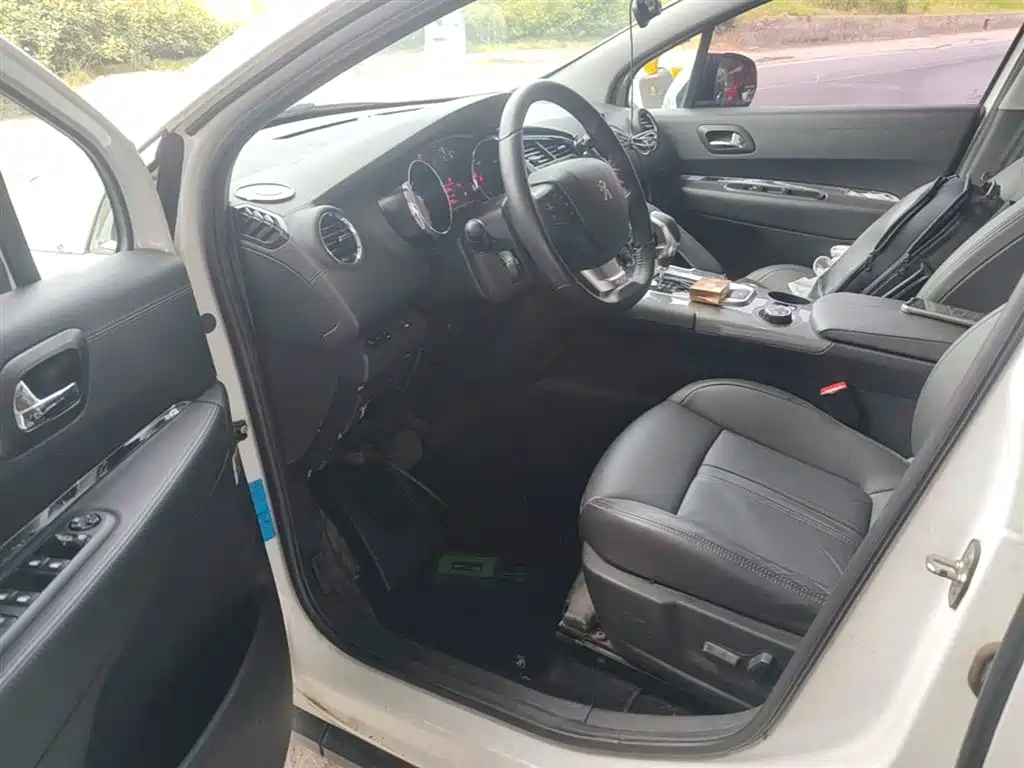 Peugeot 3008 2016 1.6THP Automatic Trend Edition фото 23