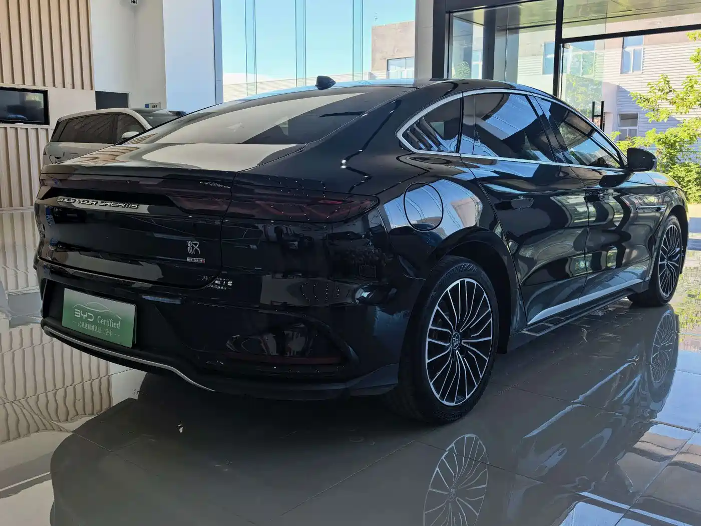 BYD Han 2025 2025 DM-i Smart Driving Edition 125KM LiDAR Flagship