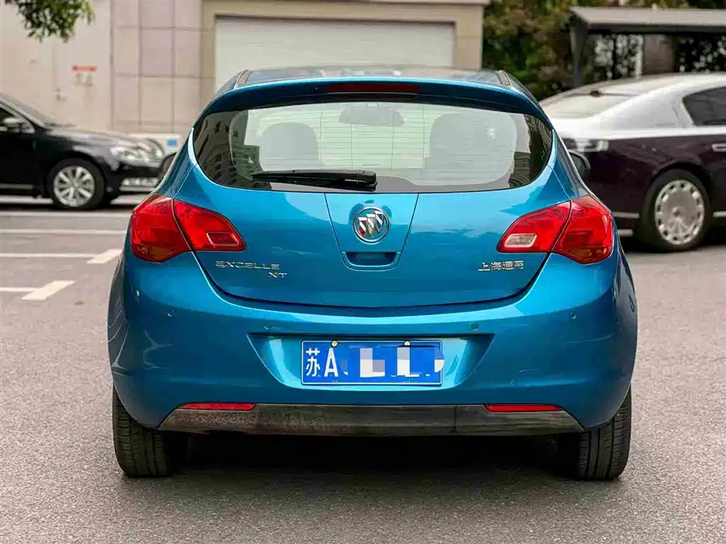 Buick Excelle 2010 2010 XT 1.6L Automatic Fashion