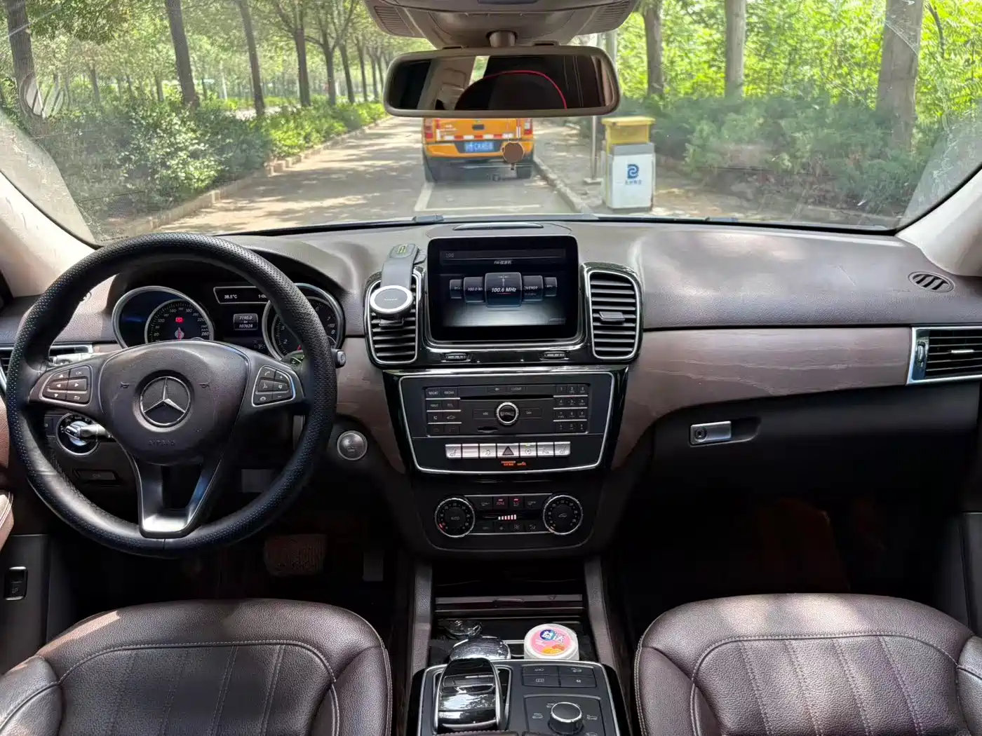 Mercedes-Benz GLE 2016 GLE 400 4MATIC фото 2