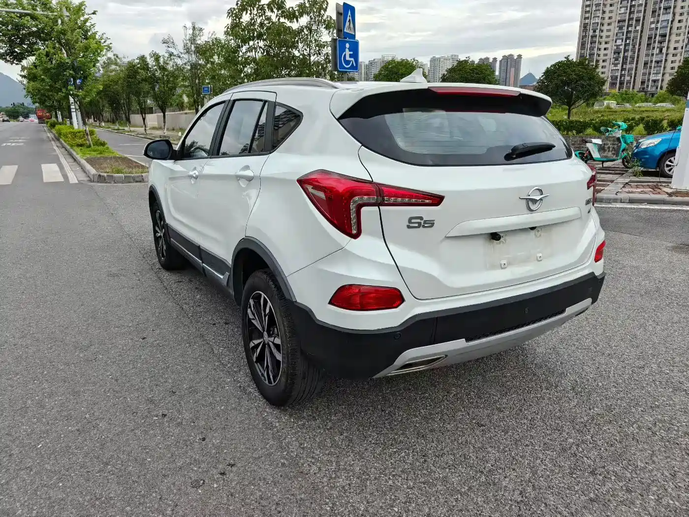 2018 Haima S5