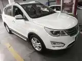 Фото 4 - Baojun 560