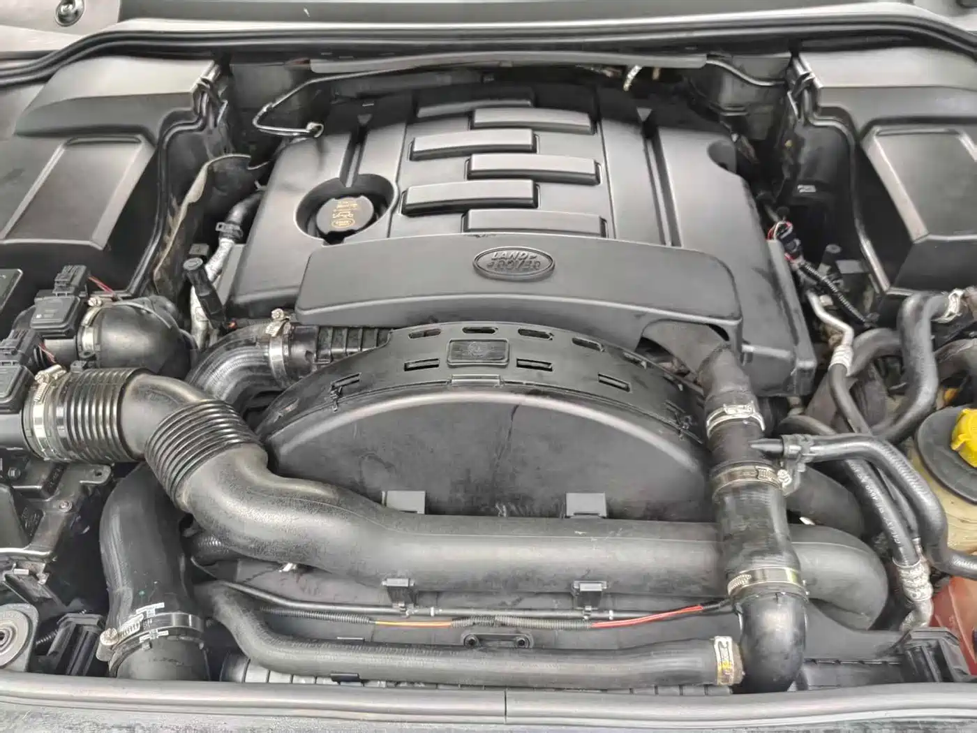 Land Rover Discovery 2012 2011 3.0 SDV6 HSE Diesel