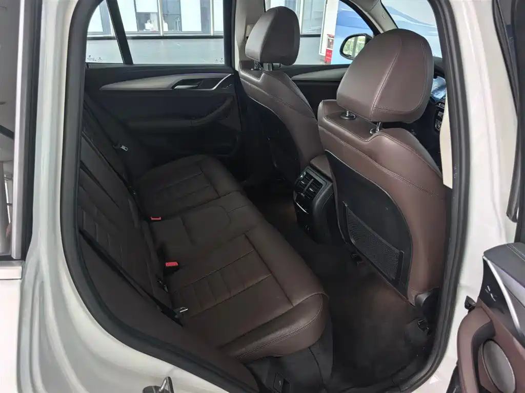 BMW iX3 2021 2021 Pioneer
