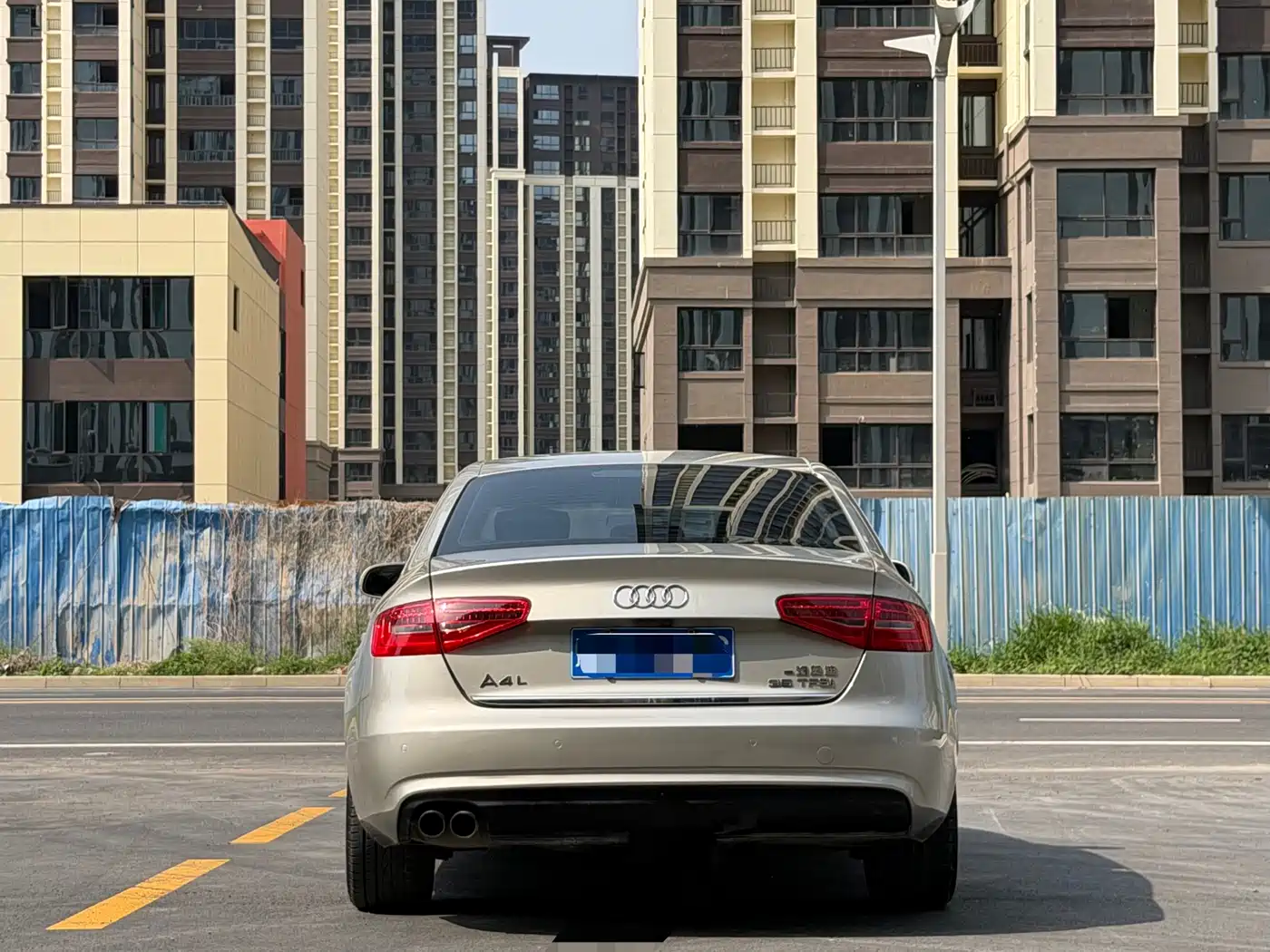 Audi A4L 2015 35 TFSI Auto Comfort фото 6