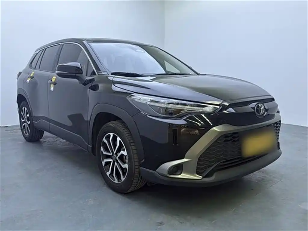 Toyota Frontlander 2023 2.0L CVT Luxury Edition фото 21