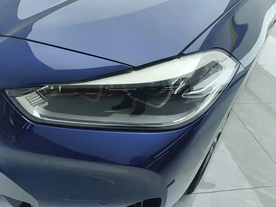 Photo 5 - BMW X2