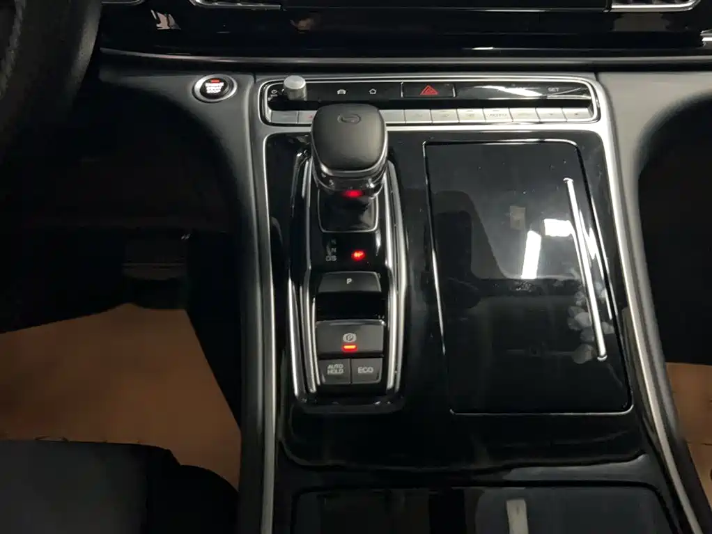 GAC Trumpchi Trumpchi M8 2023 Leading Series 390T Luxury Edition фото 10