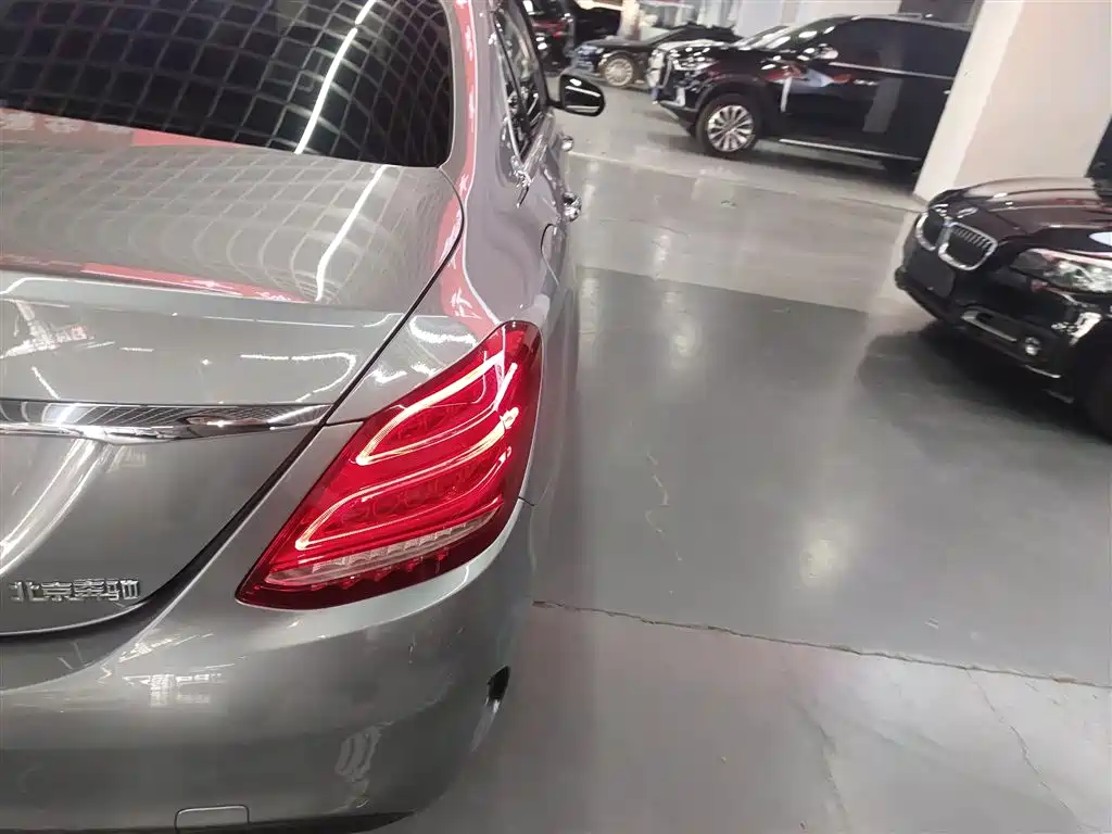 Mercedes-Benz C-Class 2016 C 180 L Sport фото 24