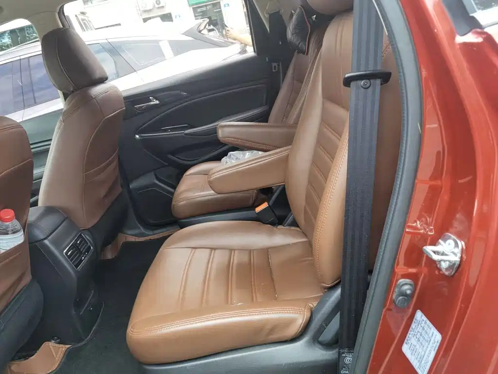 Changan Oshan Changan Oushang A800 2018 2017 1.5T Manual Elite Model