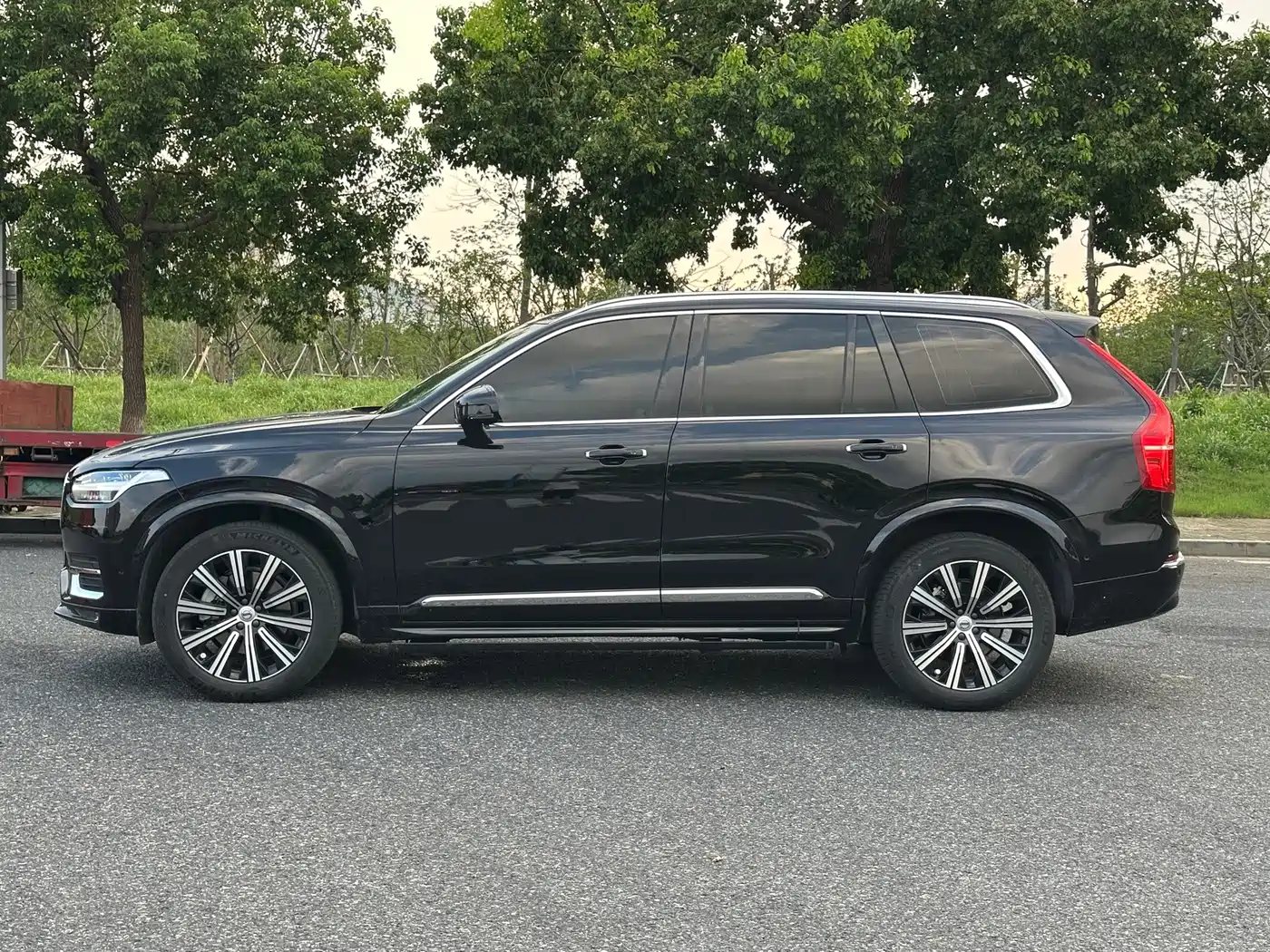 Volvo XC90 2023 2023 B6 Smart Elegance Luxury Edition 7-Seater