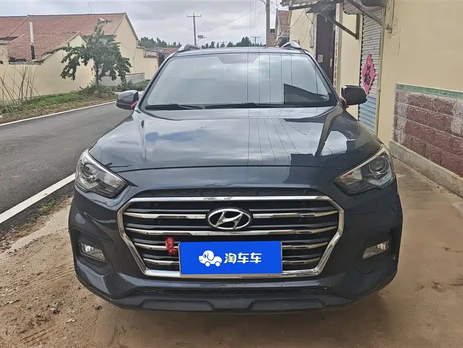 Hyundai Beijing Hyundai ix35 2019 2.0L Automatic 2WD Zhiyong·Enjoy China V фото 2