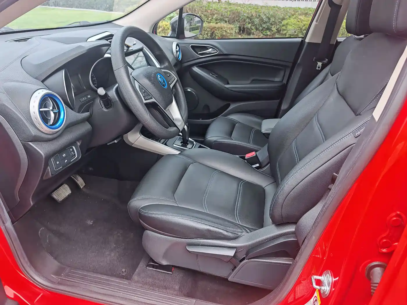 BYD Yuan New Energy 2018 EV360 Smart Connected Cool Type фото 9