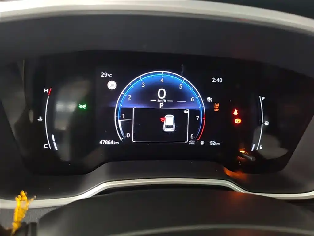 Toyota Frontlander 2023 2.0L CVT Luxury Edition фото 8