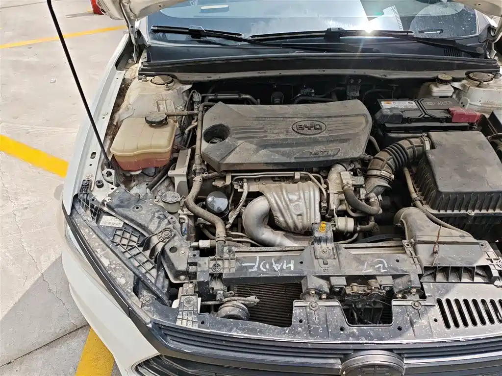 BYD Qin Pro 2019 Super Edition 1.5TI Automatic Smart Connected Feng Shang Type China VI фото 21