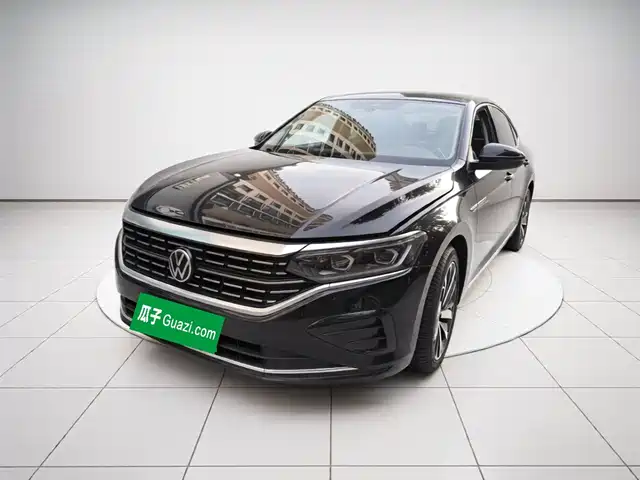 Volkswagen Passat 2021