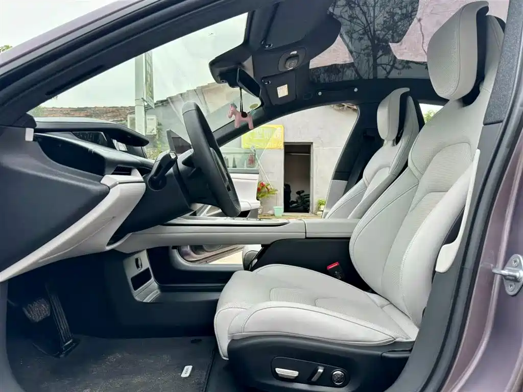 Xiaomi Auto Xiaomi SU7 2024 RWD Standard Founder's Edition фото 8