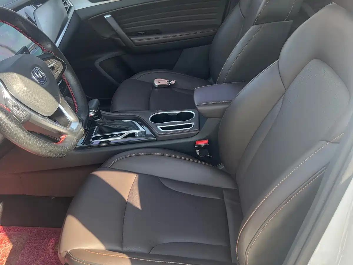 Changan CS35 PLUS 2019 2019 1.6L Auto KuLian