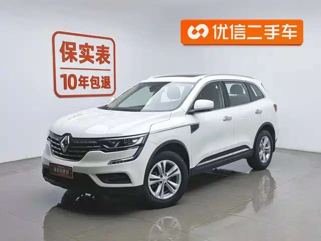 RENAULT COREO