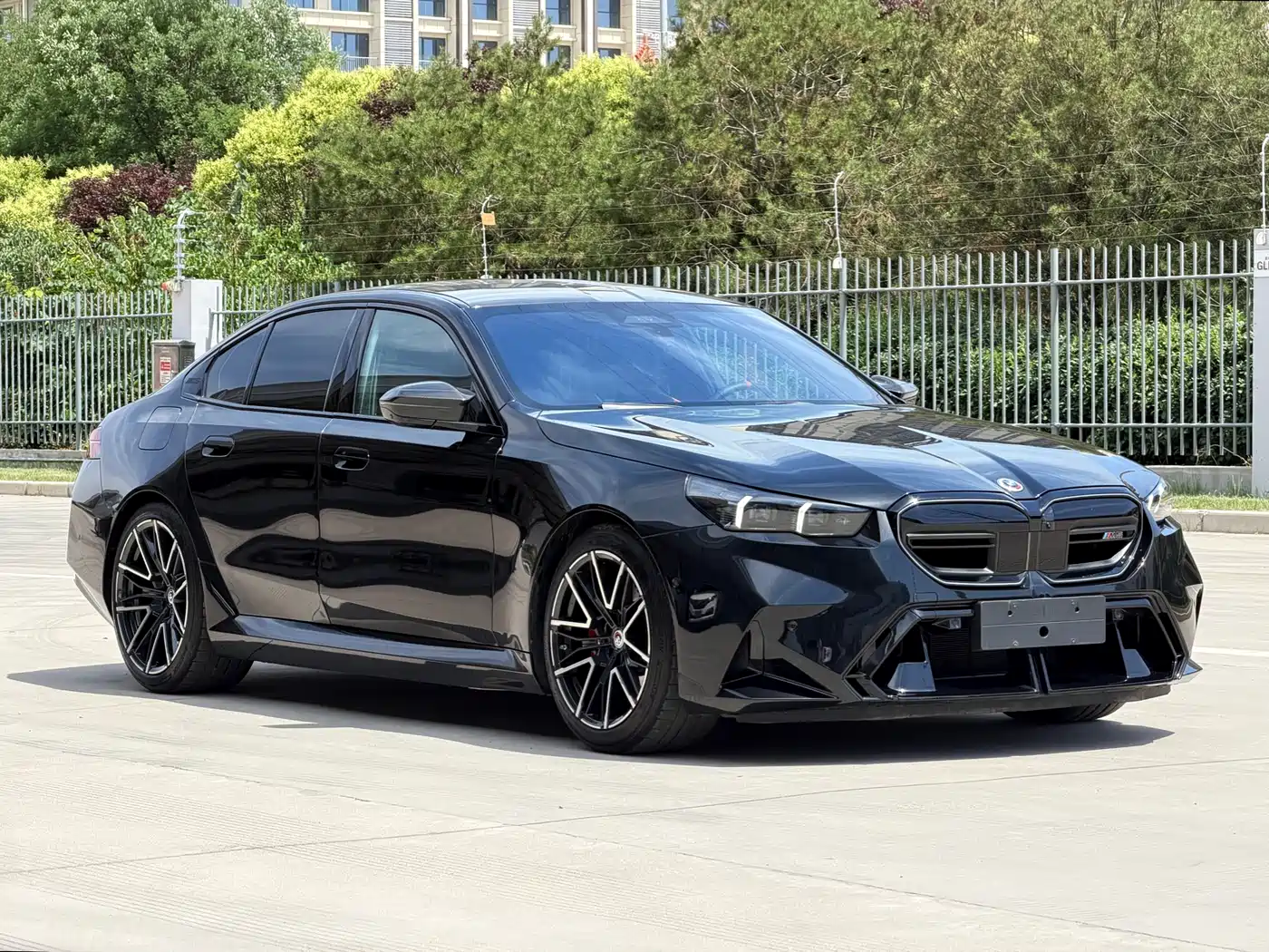 BMW M5 New Energy 2025 M5 фото 3