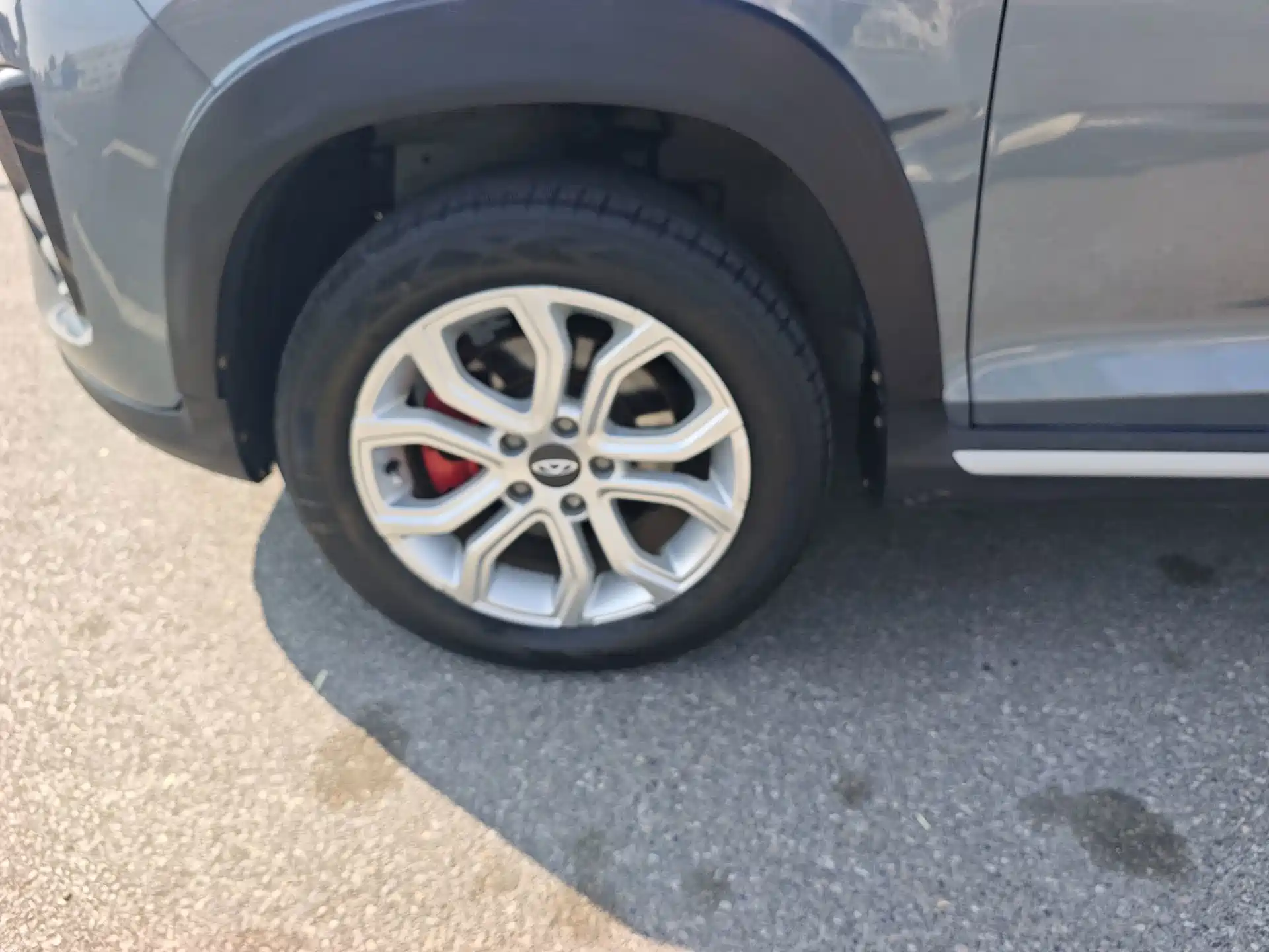 Фото 8 - Chery Tiggo 3x