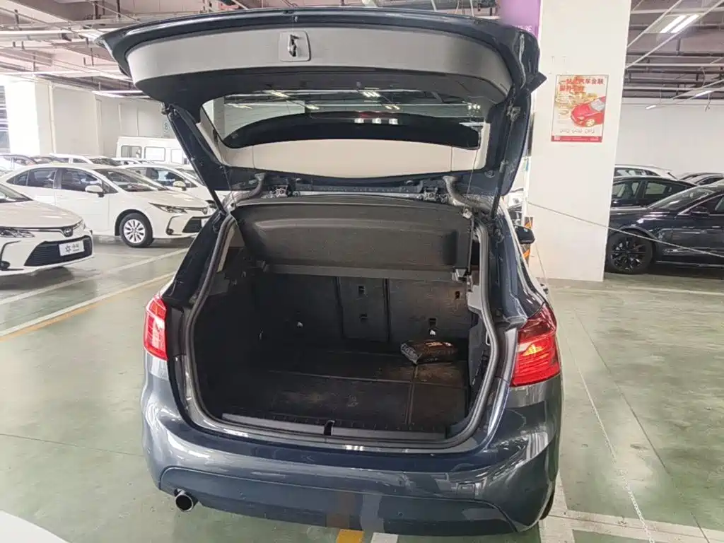 BMW 2 Series Tourer (Import) 2016 2015 218i Leading Type