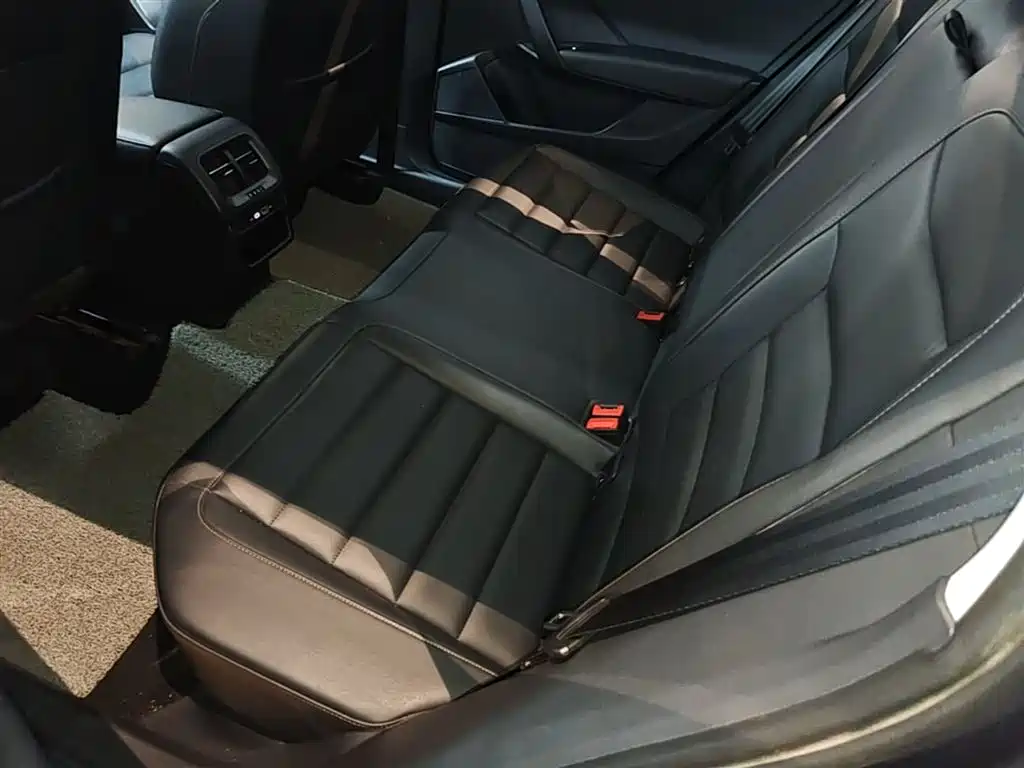 VOLKSWAGEN TUYUE