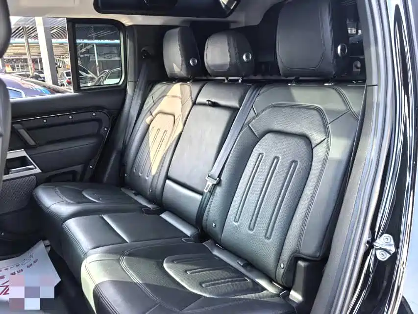 Land Rover Defender 2020 2020 Model 110 P400 HSE