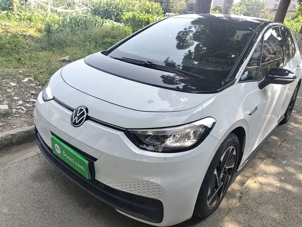 Volkswagen ID.3 2023 Upgraded Pure Intelligence Edition фото 2