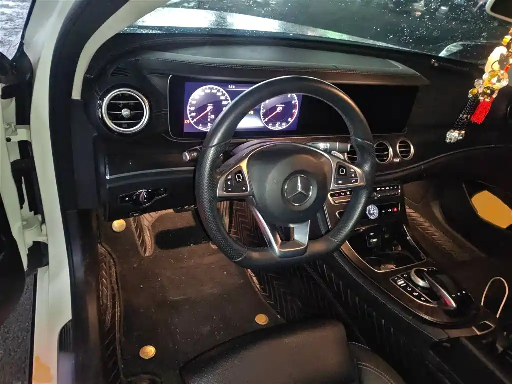 Mercedes-Benz E-Class 2018 Facelift E 200 L Sport фото 3