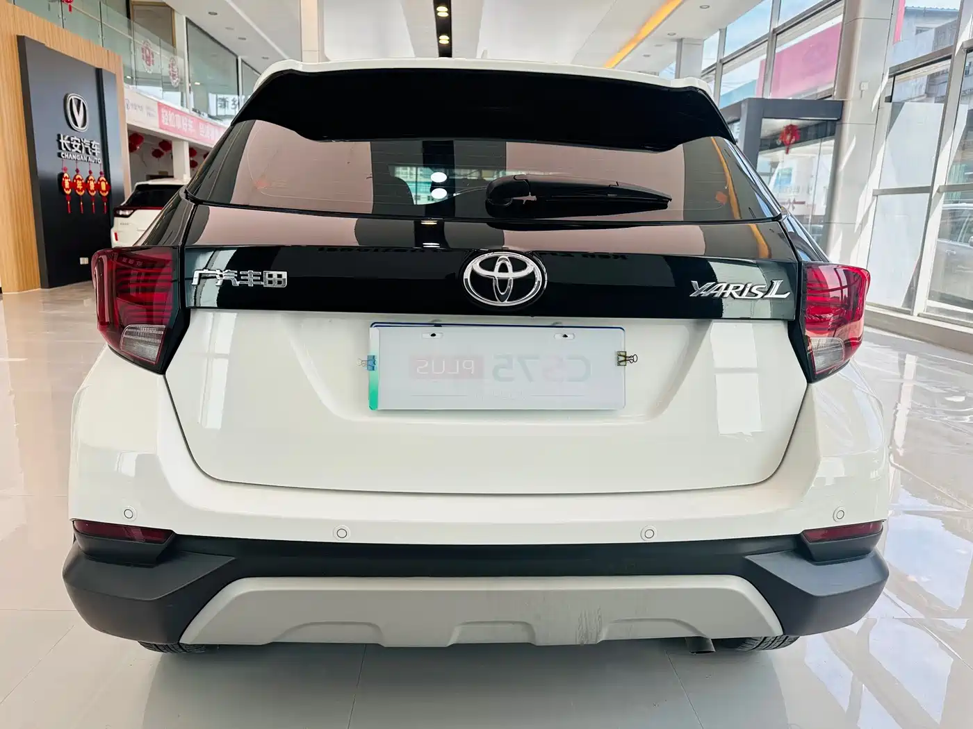 Toyota YARiS L Zhi Xuan 2022 Zhi Xuan X 1.5L CVT Leading PLUS Edition фото 6