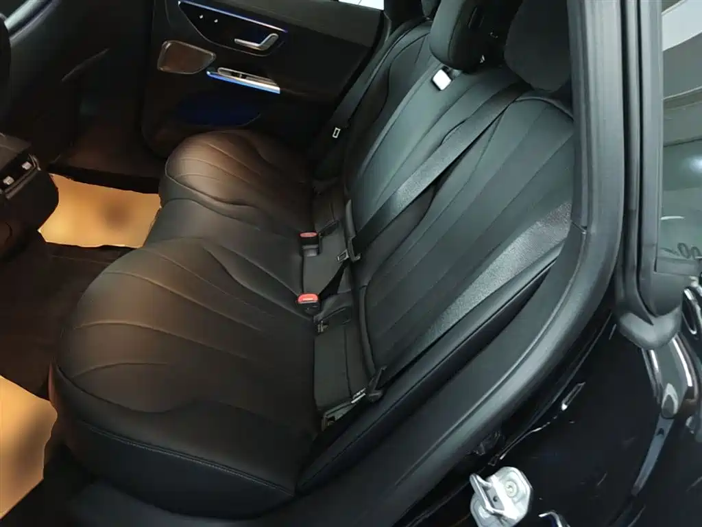 Mercedes-Benz EQE 2022 350 Pioneer Edition фото 13