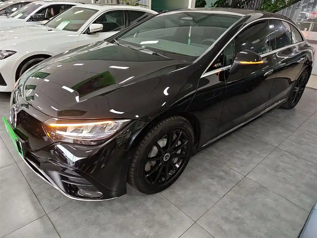 Mercedes-Benz EQE 2022 350 Pioneer Edition фото 2