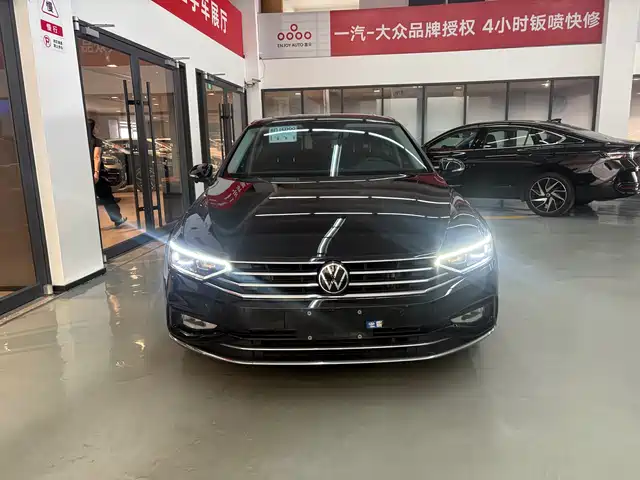 Volkswagen Magotan 2020 330TSI DSG Luxury — фото 2