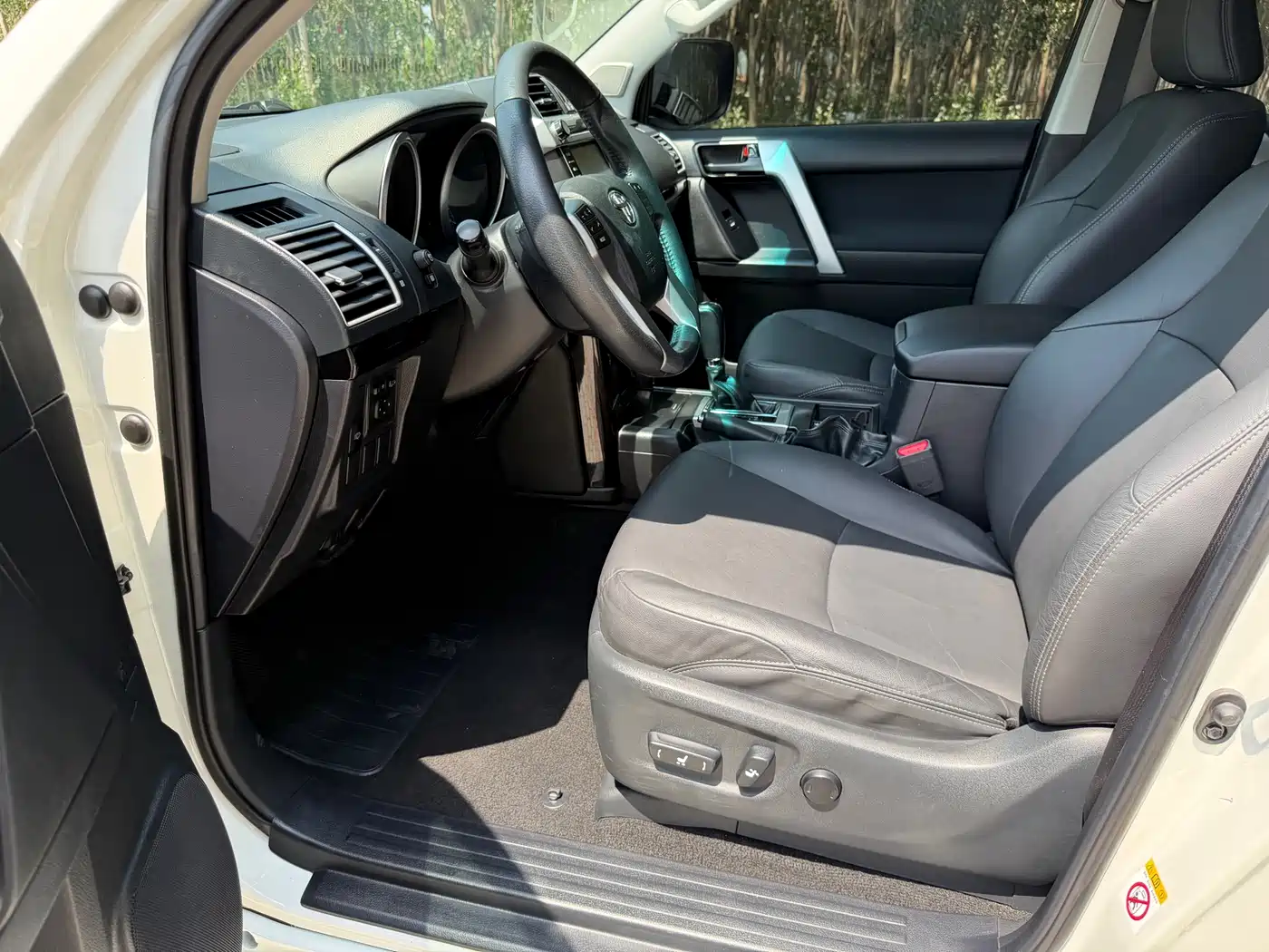 Toyota Prado 2016 2.7L Auto Luxury Edition фото 14