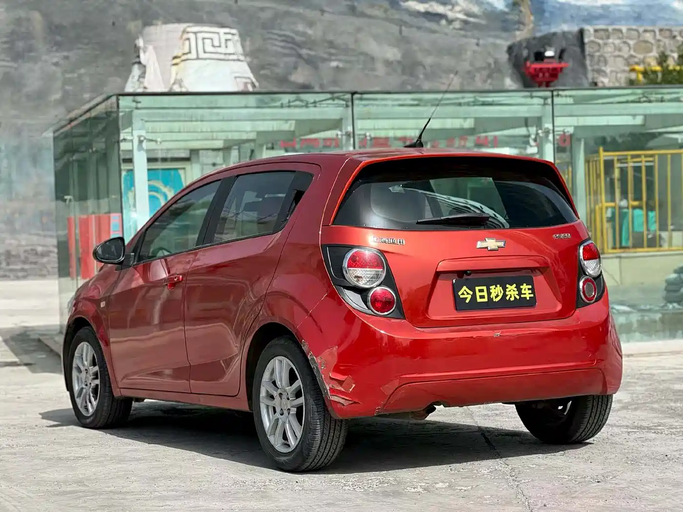 Chevrolet Aveo 2014 2013 Hatchback 1.6L MT SX Fashion Audio-Visual Edition